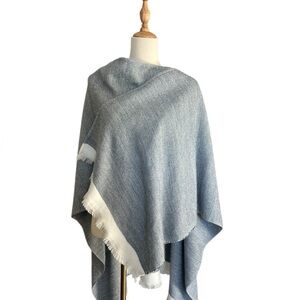 Molina Jimmy Hourihan made in France shawl soft White greyAcrylic Fabric fringe